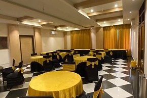 Moustache Select Rishikesh