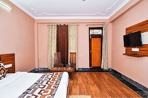 Hotel The Varuni Mcleodganj Near Temple