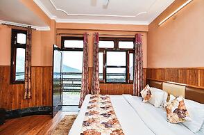 Hotel The Varuni Mcleodganj Near Temple