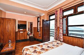 Hotel The Varuni Mcleodganj Near Temple