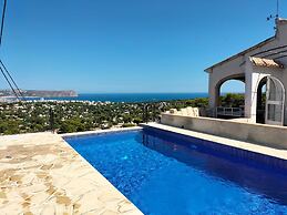 Villa- Lagarto in Panorama