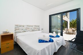 Villa Vera in Javea With 4 Bedrooms and 2 Bathrooms