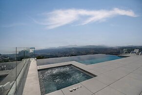 Villa Madi in Cumbre del Sol