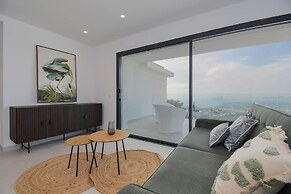 Villa Madi in Cumbre del Sol