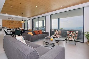 Villa Madi in Cumbre del Sol