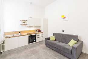 KHL apartments