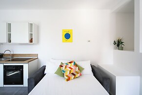 KHL apartments