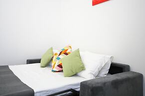 KHL apartments