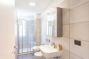KHL apartments