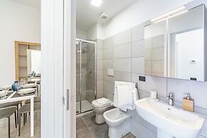 KHL apartments
