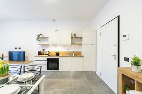 KHL apartments