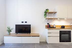 KHL apartments
