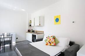 KHL apartments