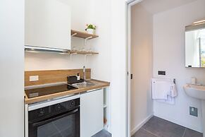 KHL apartments