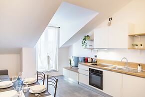 KHL apartments