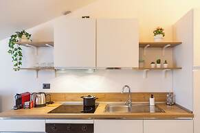 KHL apartments