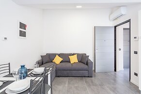 KHL apartments