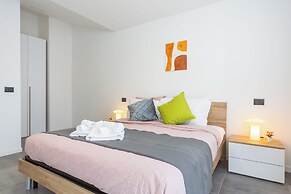 KHL apartments