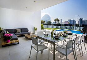 Villa Clem in Calp With 4 Bedrooms and 3 Bathrooms