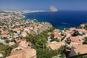 Villa Clem in Calp With 4 Bedrooms and 3 Bathrooms