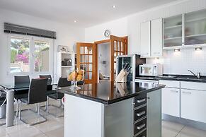 Villa Eva in J vea With 3 Bedrooms and 2 Bathrooms