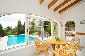 Villa Nora in El Poble Nou de Benitatxell