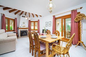 Villa Nora in El Poble Nou de Benitatxell