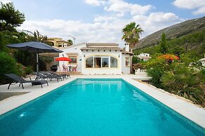 Villa Nora in El Poble Nou de Benitatxell