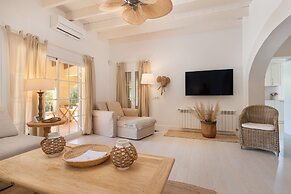 Calimero Alegria Sl in Son Caulelles