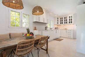 Calimero Alegria Sl in Son Caulelles