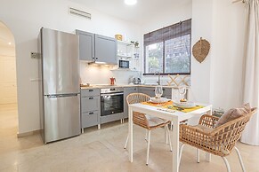 Modern Riviera Golf Y Mar