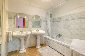 Maison Baousset in Menton