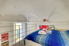 Two Levels Apt In Historical Building