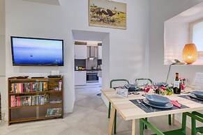 Two Levels Apt In Historical Building