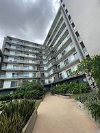 Lennox Luxury Suites by Cozy