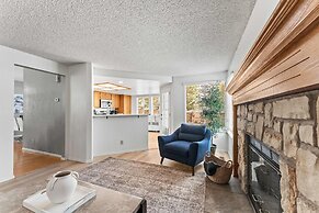 Cozy 3BR Family Home With Patio BBQ Grill Close to Casinos and Shops