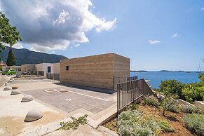 Soline Rocks Resort