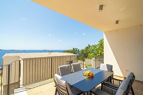 Soline Rocks Resort