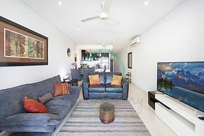 City Skyline Escape Office Parking