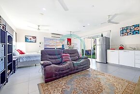 The Lava Lounge Panoramic Rooftop Holiday Retreat