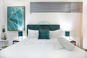 The Lava Lounge Panoramic Rooftop Holiday Retreat