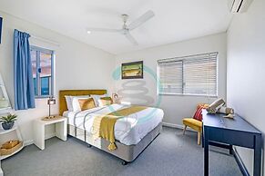 The Lava Lounge Panoramic Rooftop Holiday Retreat