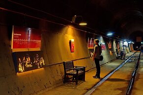 The Lava Lounge Panoramic Rooftop Holiday Retreat