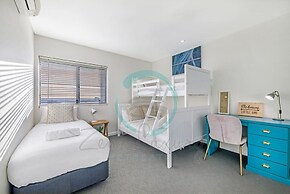 The Lava Lounge Panoramic Rooftop Holiday Retreat