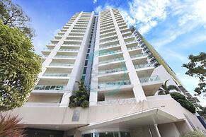 The Lava Lounge Panoramic Rooftop Holiday Retreat