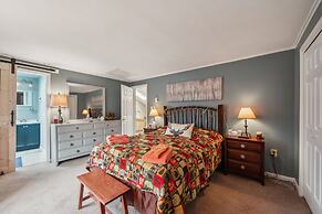 Lower Sleighride 2 Bedroom Townhouse