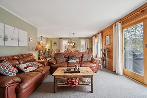 Lower Sleighride 2 Bedroom Townhouse