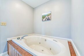 Upper Sleighride 25l - Wrap-around Deck End Unit 3 Bedroom Townhouse