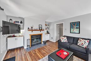 Upper Sleighride 25l - Wrap-around Deck End Unit 3 Bedroom Townhouse