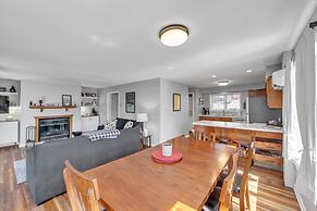 Upper Sleighride 25l - Wrap-around Deck End Unit 3 Bedroom Townhouse